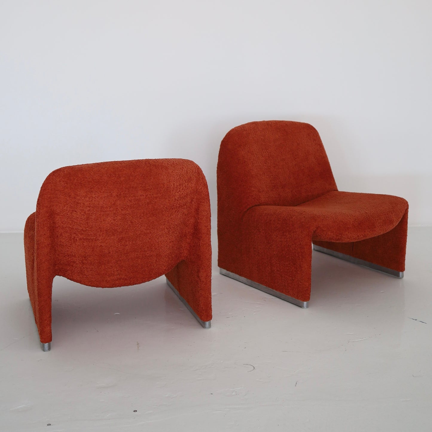Giancarlo Piretti “Alky” Chairs, a pair