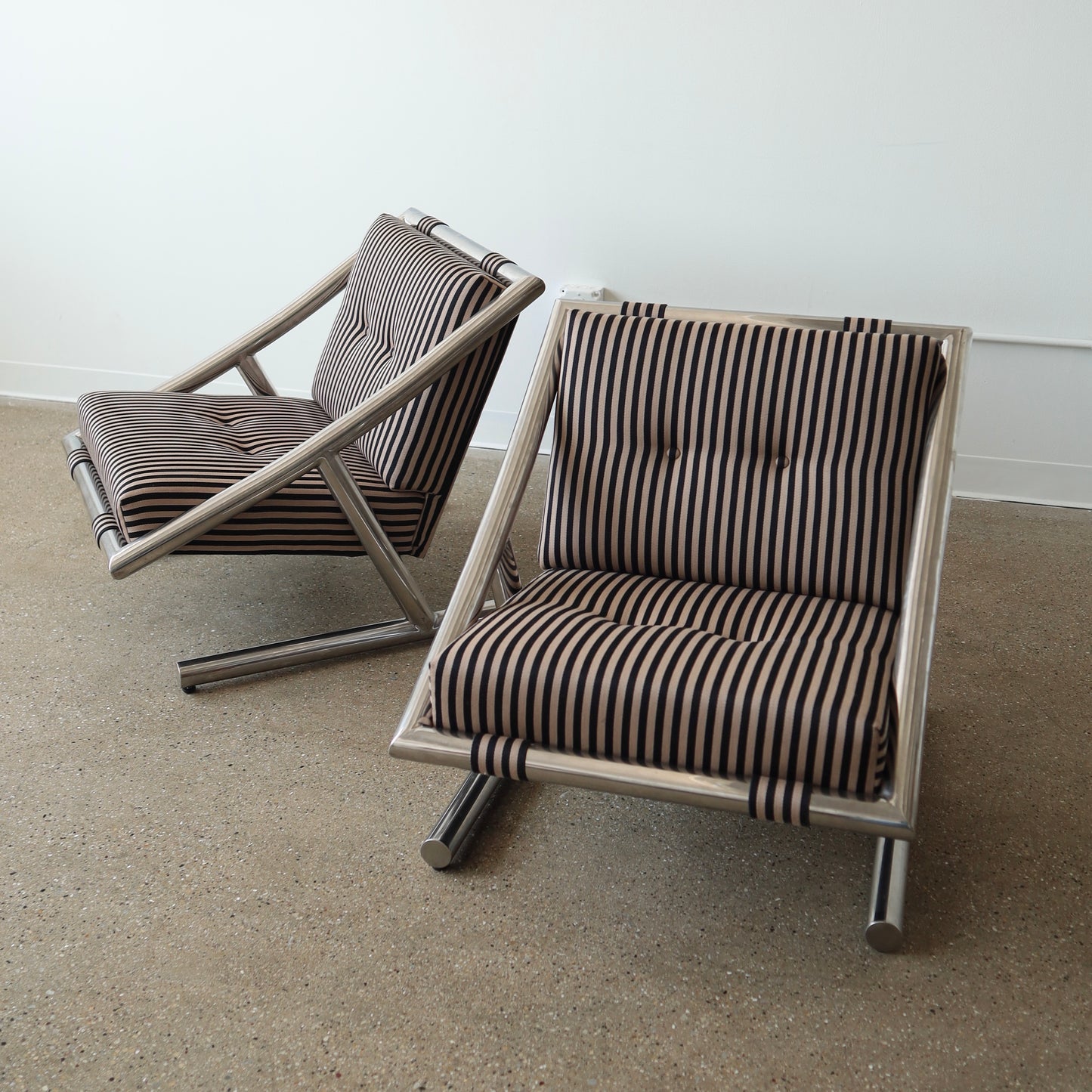 Plato Ginello Lounge Chairs, a pair