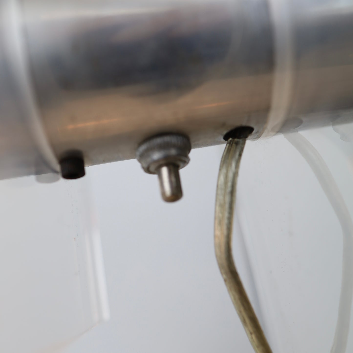 Robert Sonneman Lucite Lamp