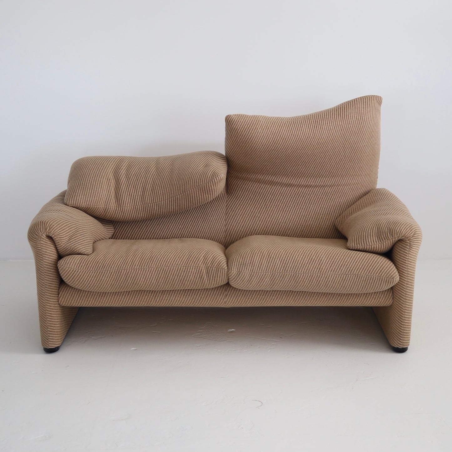 Vico Magistretti “Maralunga” Loveseat
