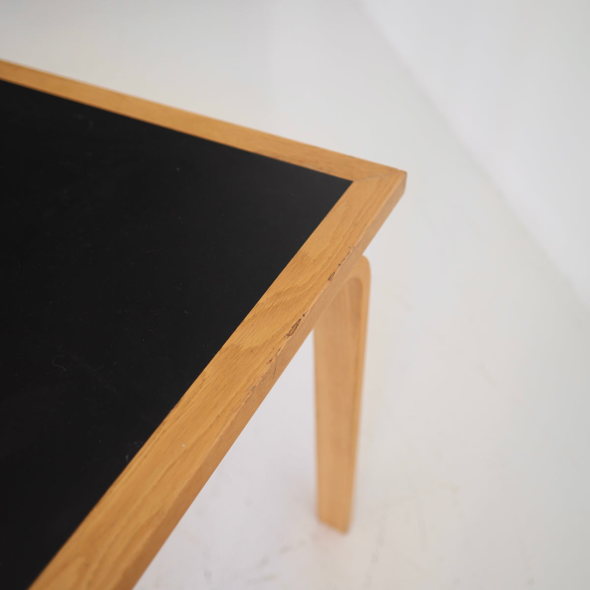 Magnus Oleson Dining Table