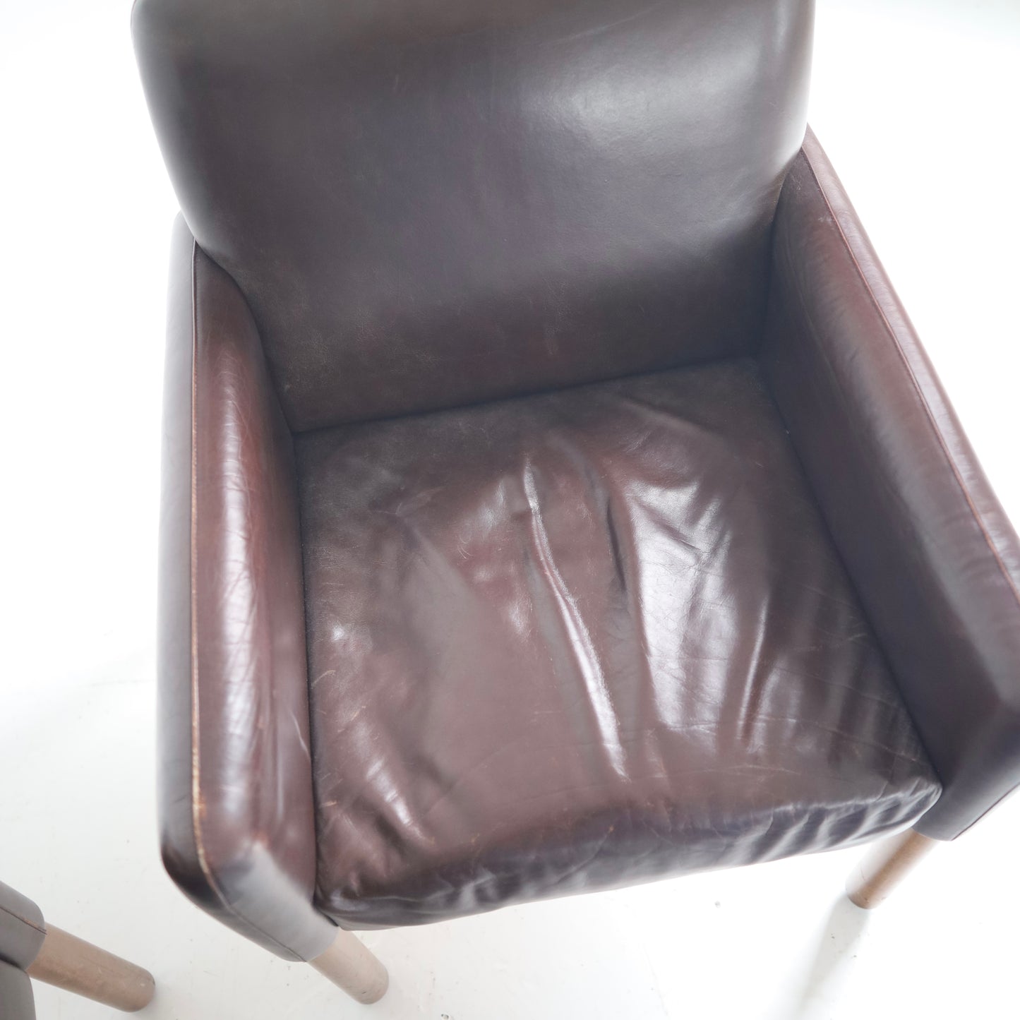 Rare Vico Magistretti “Model 896” Chairs, a pair