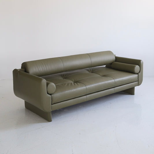 Vladimir Kagan “Matinee” Sofa
