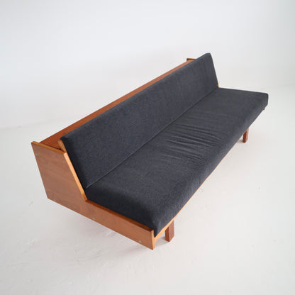 Hans Wegner Ge-258 Daybed