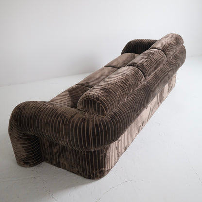Vladimir Kagan Sofa for Preview