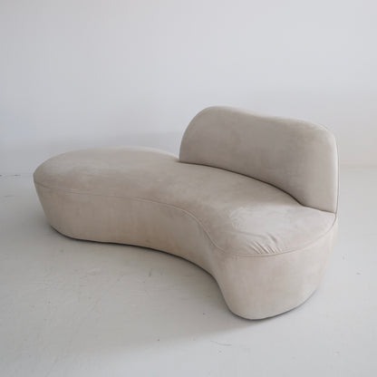 Vladimir Kagan “Zoe” Sofa