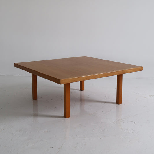 Hans Wegner GE-378 Coffee Table