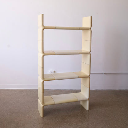 Umbo Shelving