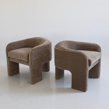 Vladimir Kagan Tri-Leg Chairs, a pair
