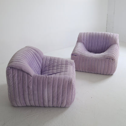 Annie Hieronimus “Sandra” Chairs, a pair