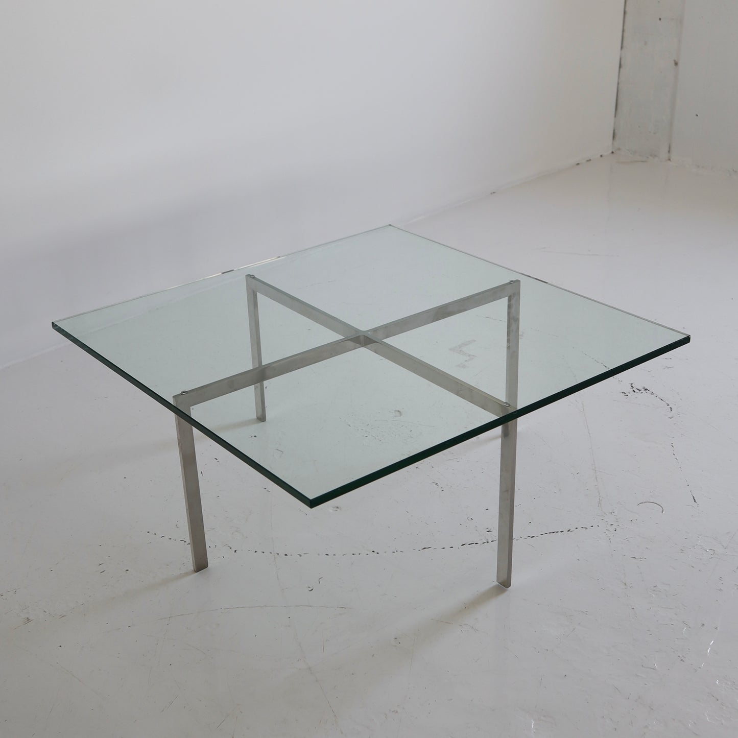 Mies van der Rohe Coffee Table