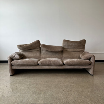 Vico Magistretti “Maralunga” Sofa