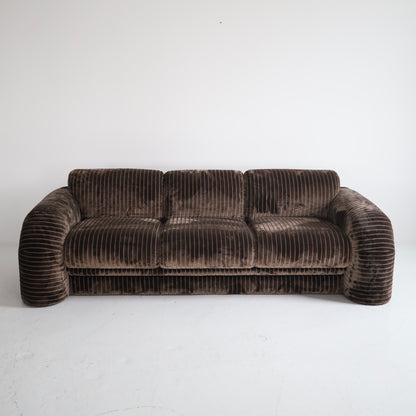 Vladimir Kagan Sofa for Preview