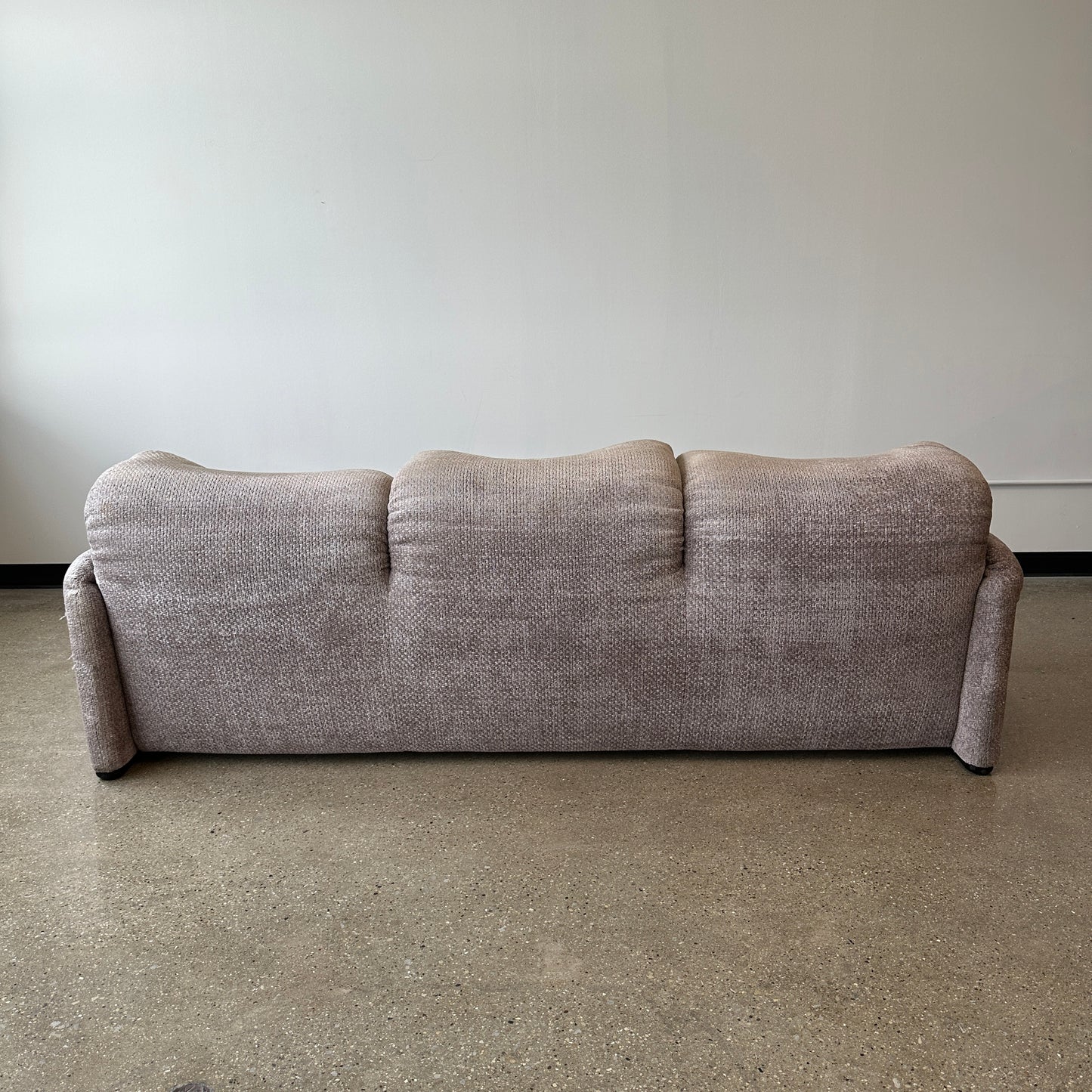 Vico Magistretti “Maralunga” Sofa