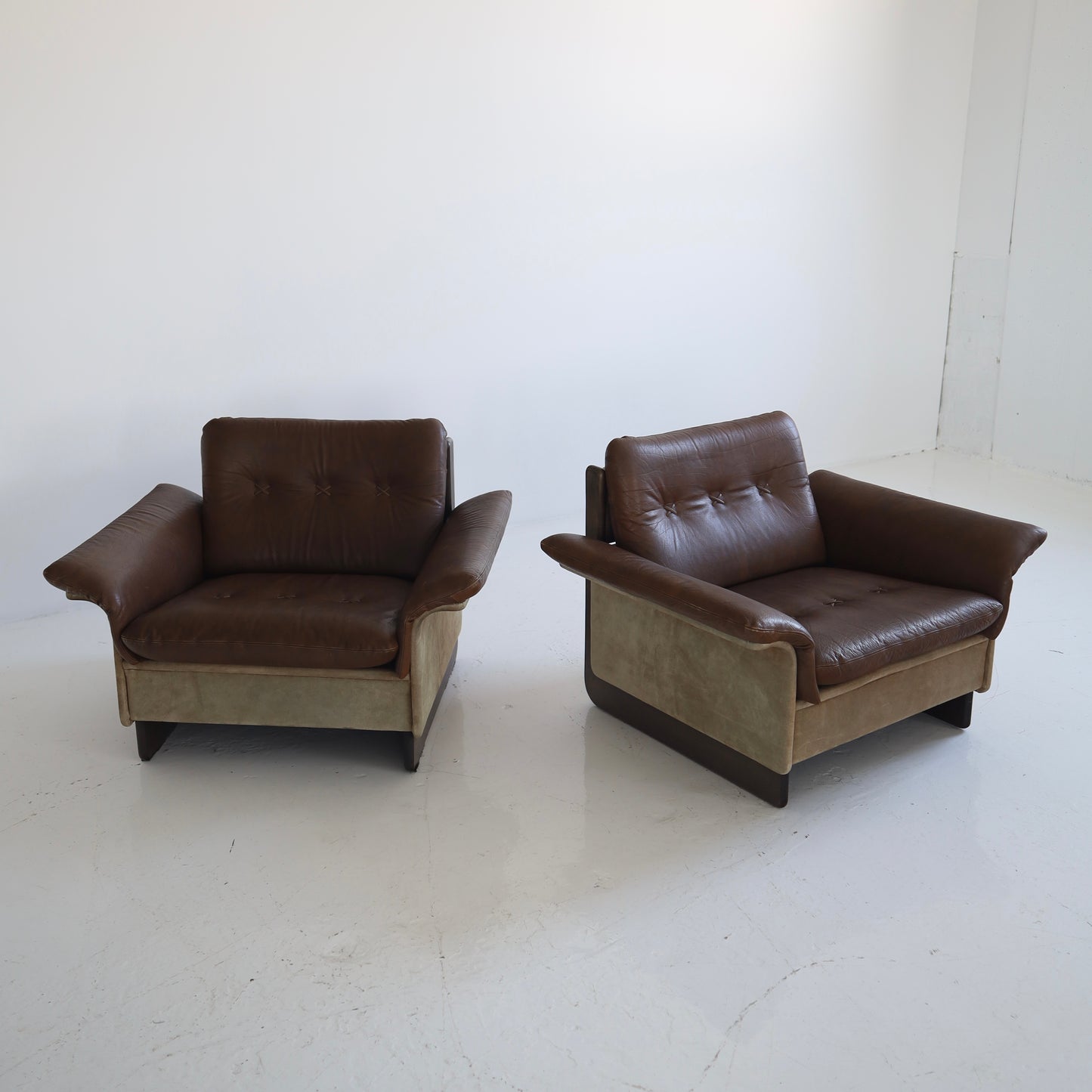Georg Thams Lounge Chairs, a pair