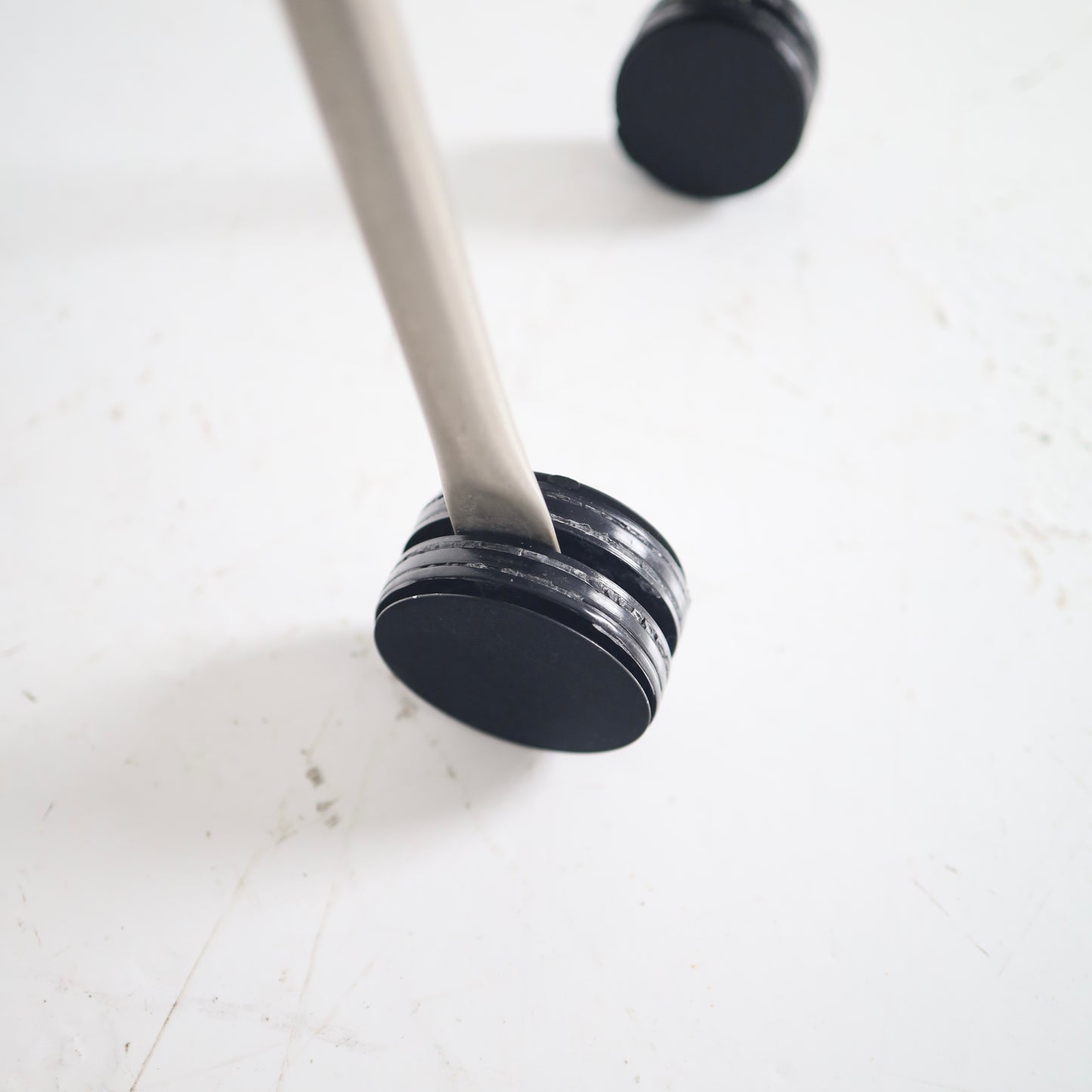 Antonio Critterio “Baisity” Side Table