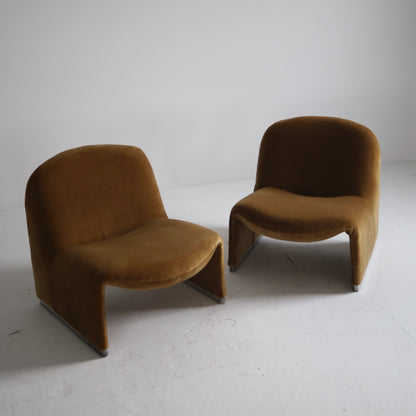 Giancarlo Piretti “Alky” Chairs, a pair