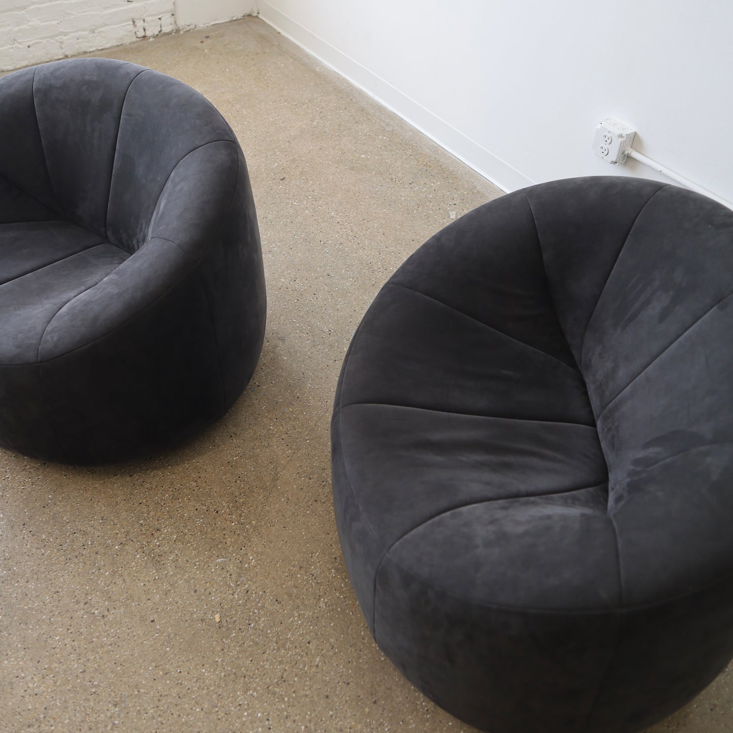 Pierre Paulin “Pumpkin” Chairs, a pair