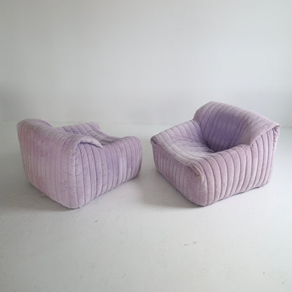 Annie Hieronimus “Sandra” Chairs, a pair