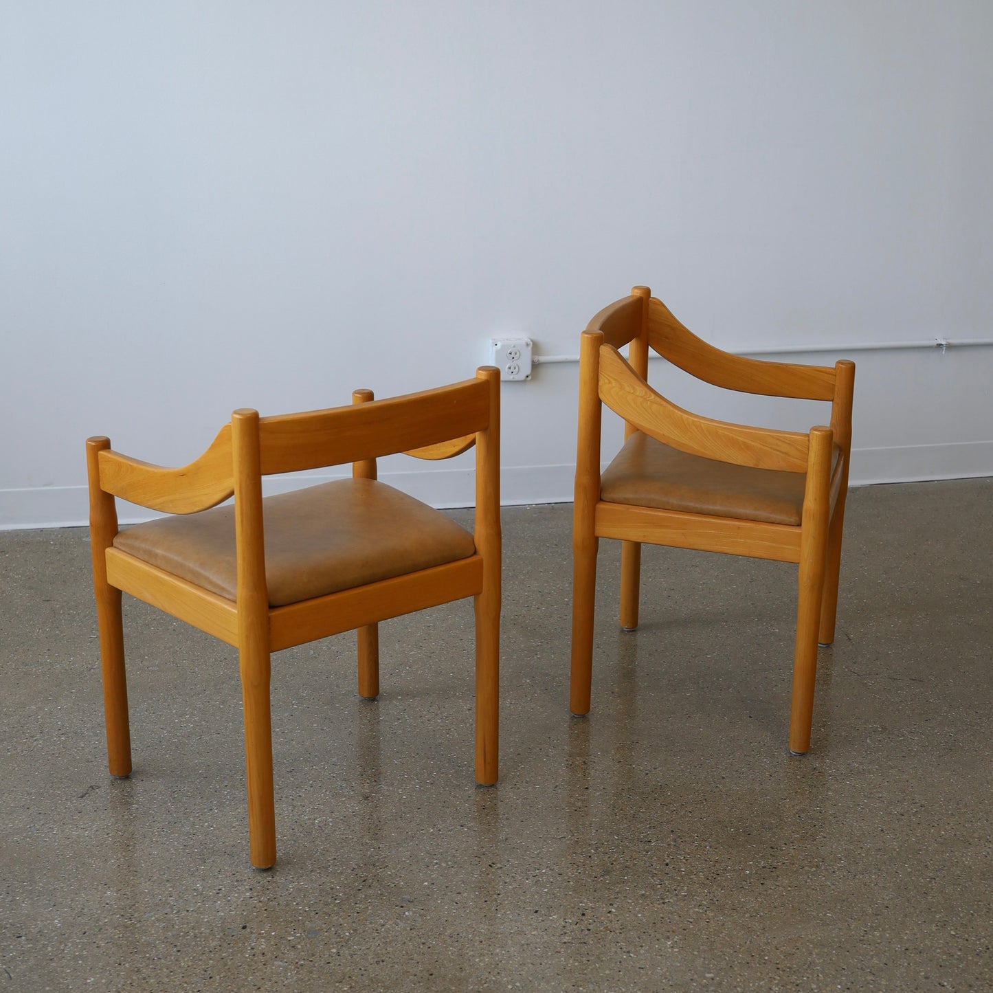 Vico Magistretti “Carimate” Dining Chairs, a pair