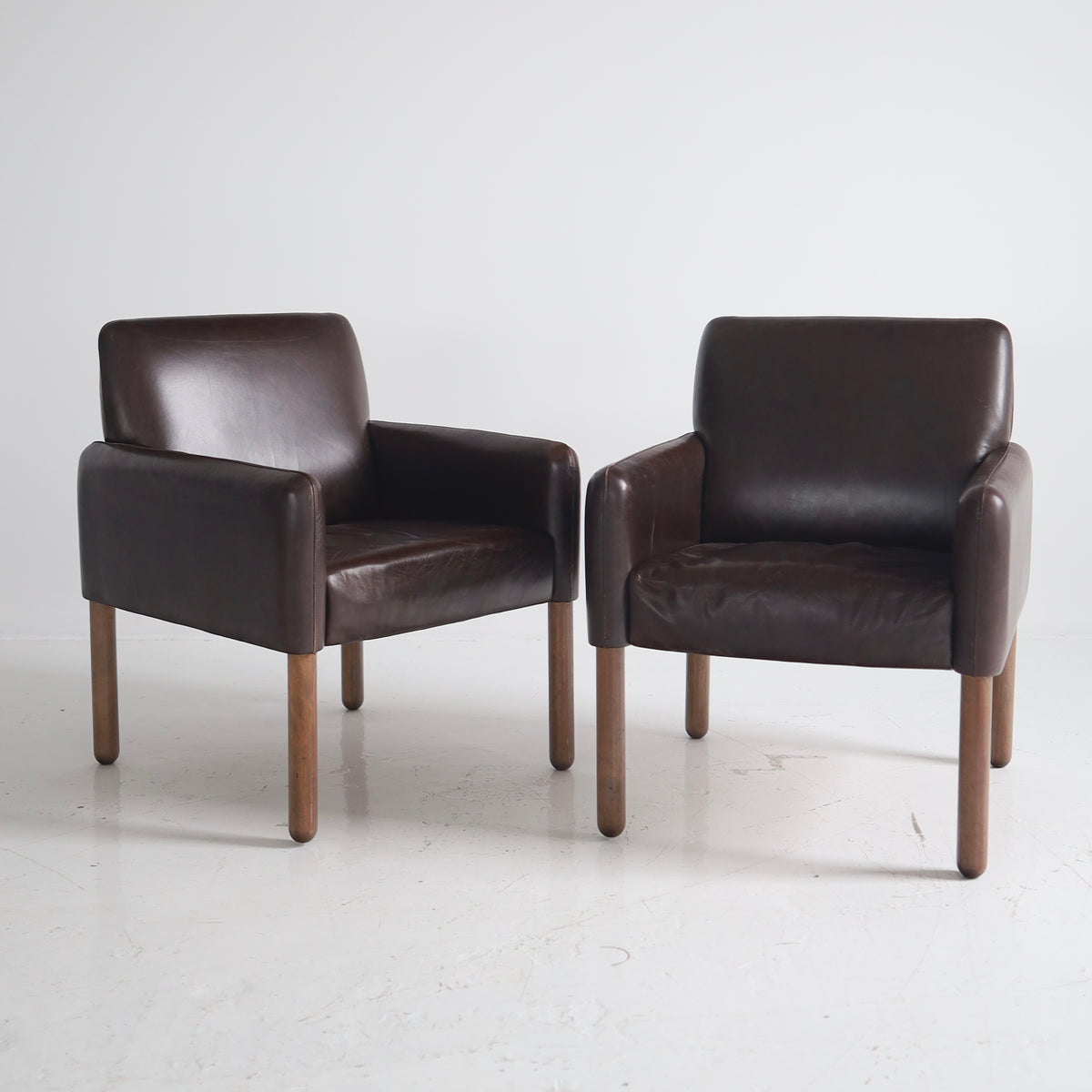Rare Vico Magistretti “Model 896” Chairs, a pair