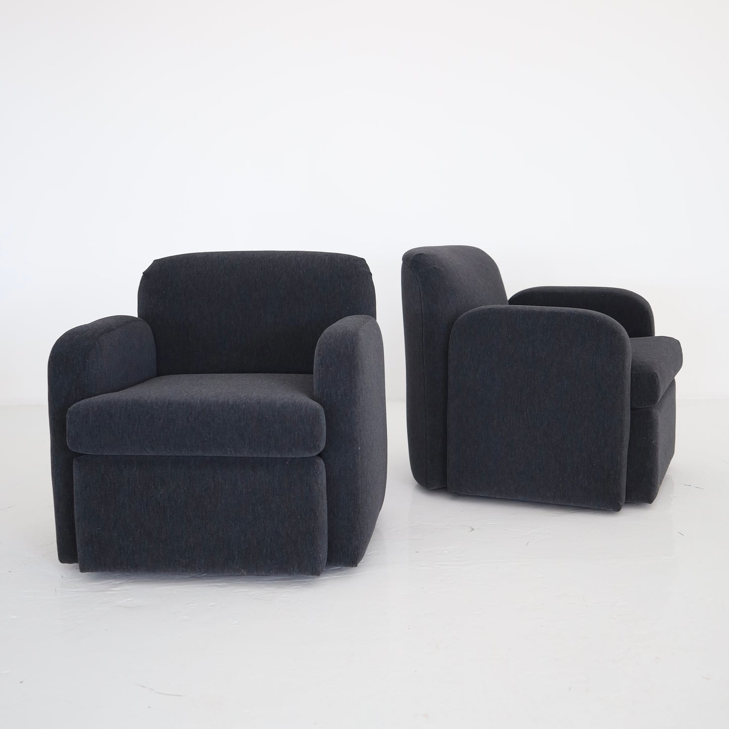 1980s Swivel Chairs by Preview in 100% Alpaca, a pair