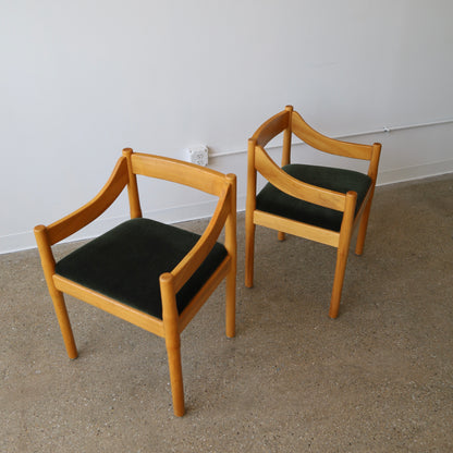 Vico Magistretti “Carimate” Dining Chairs, a pair