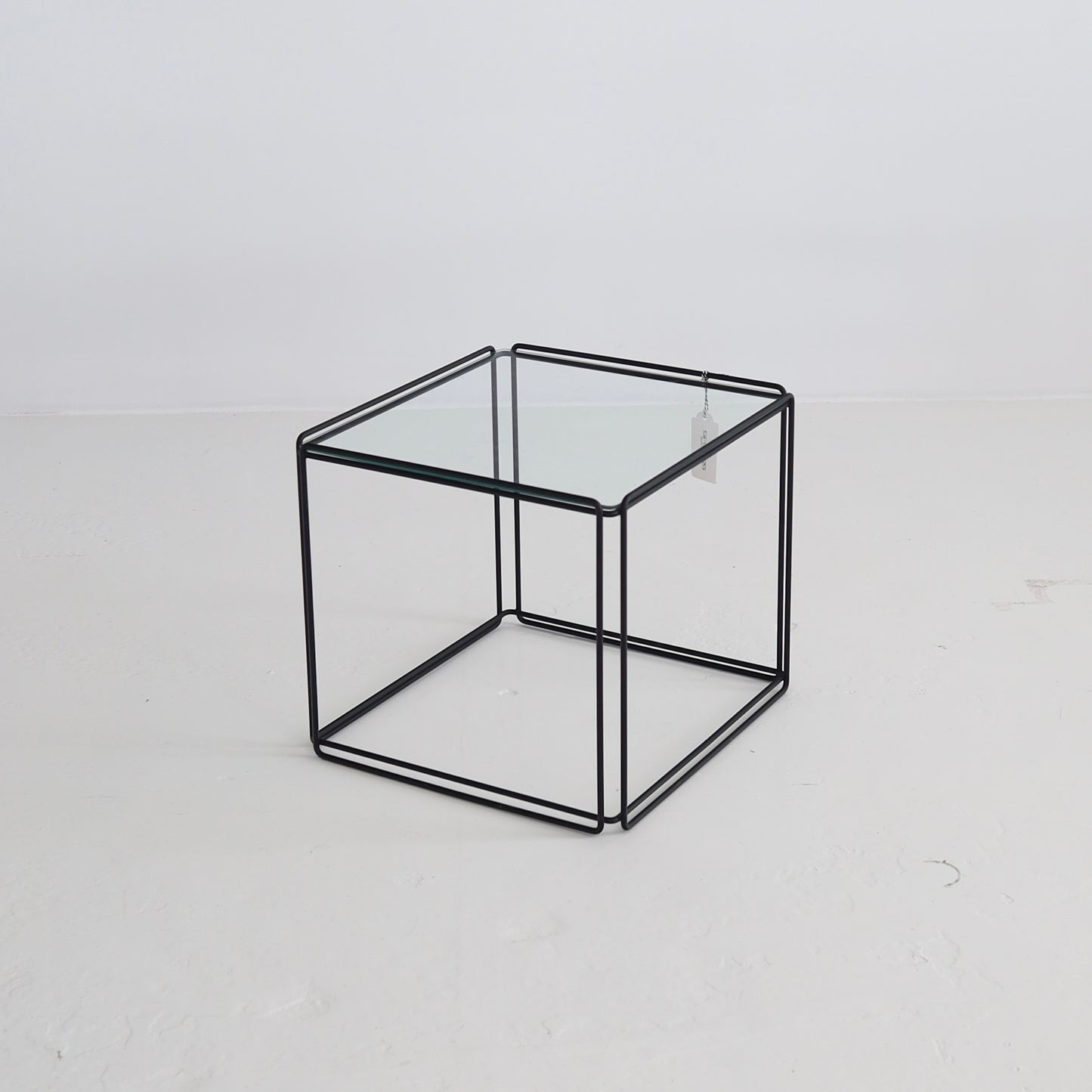 Max Sauze Isocele Table