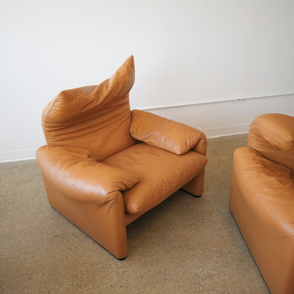 Maralunga Lounge Chairs, a pair