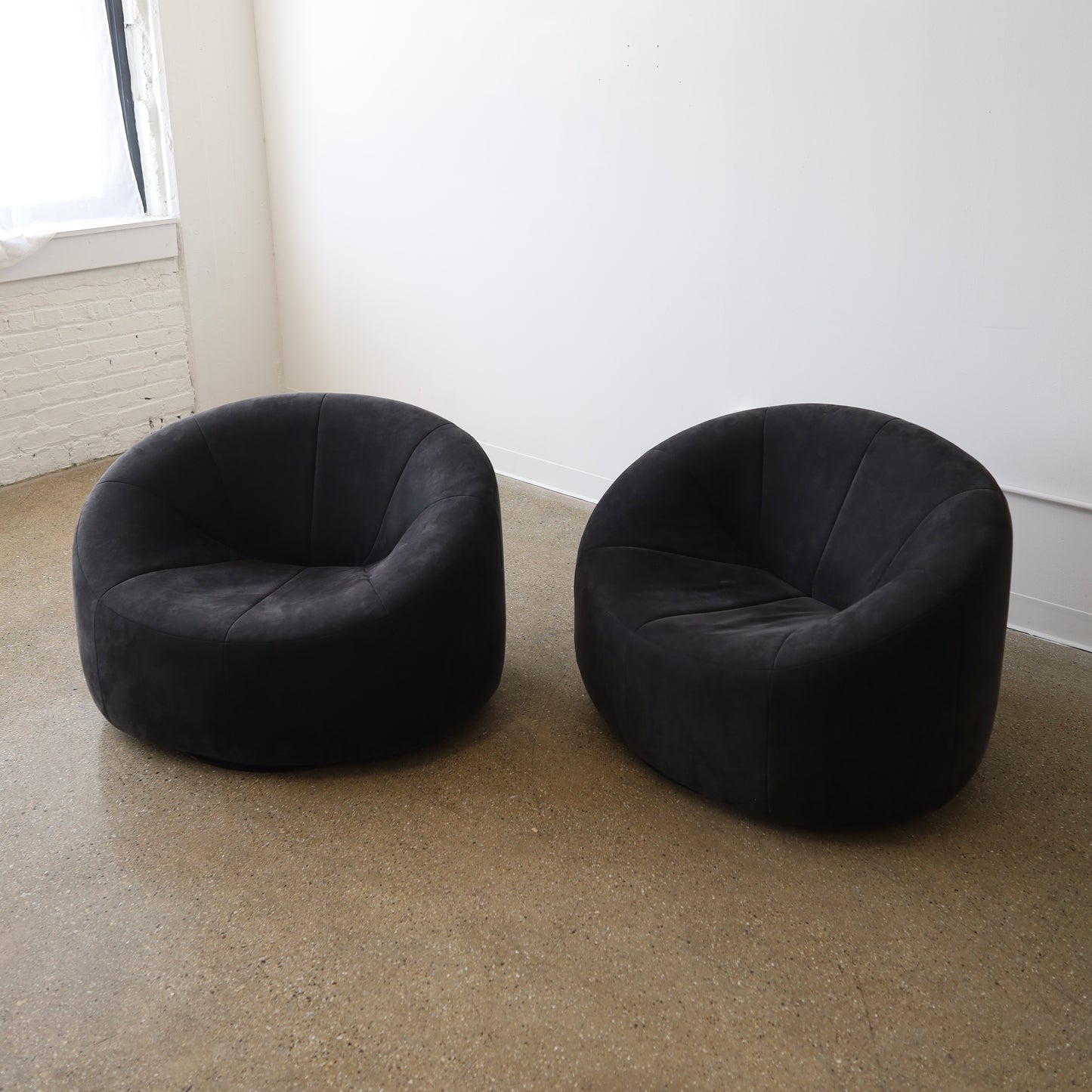 Pierre Paulin “Pumpkin” Chairs, a pair