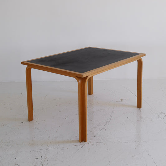 Magnus Oleson Dining Table