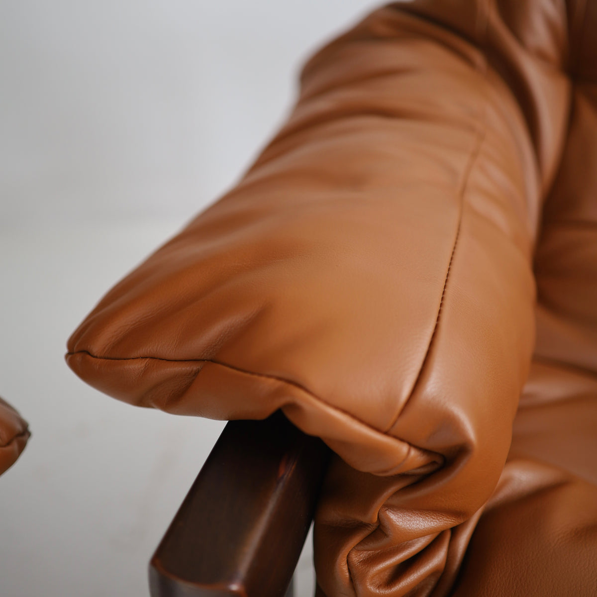Percival Lafer “MP-41” Chairs, a pair