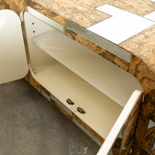 Load image into Gallery viewer, Paul Evans Attributed Floating Credenza
